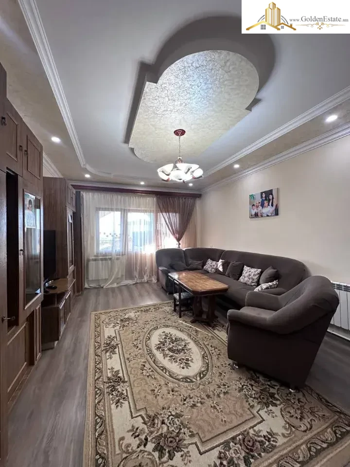 Երկու հարկանի քարե տուն, Մուղնի գյուղ Աշտարակում, 300 քմ, 654 քմ հողի վրա, 2 սանհանգույց