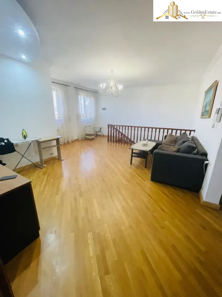 6 սենյականոց բնակարան Օրբելի եղբայրների փողոցում Արաբկիրում, 179 քմ, նախավերջին հարկ, 2 սանհանգույց