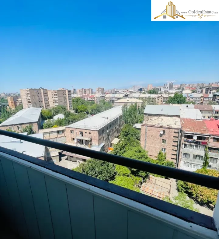 6 սենյականոց բնակարան Օրբելի եղբայրների փողոցում Արաբկիրում, 179 քմ, նախավերջին հարկ, 2 սանհանգույց