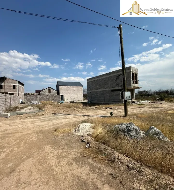 Հողատարածք բնակելի շինությունների համար Հաղթանակի 1-ին փողոցում Մալաթիա-Սեբաստիայում, 251 քմ