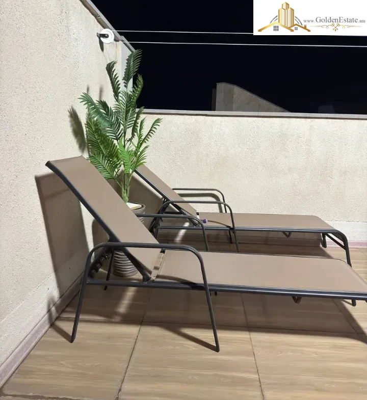 Չորս հարկանի թաունհաուզ Բագրևանդի 18-րդ փողոցում Նոր Նորքում, 294 քմ, 205 քմ հողի վրա