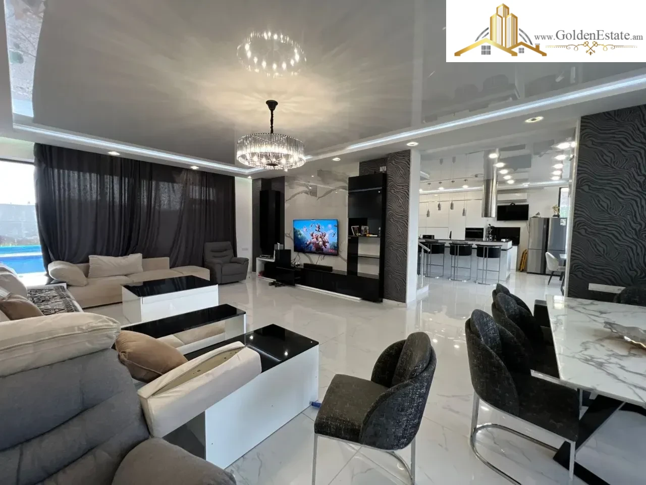 Երկու հարկանի քարե տուն Մհեր Մկրտչյան 1-ին փողոցում Ավանում, 370 քմ, 1200 քմ հողի վրա