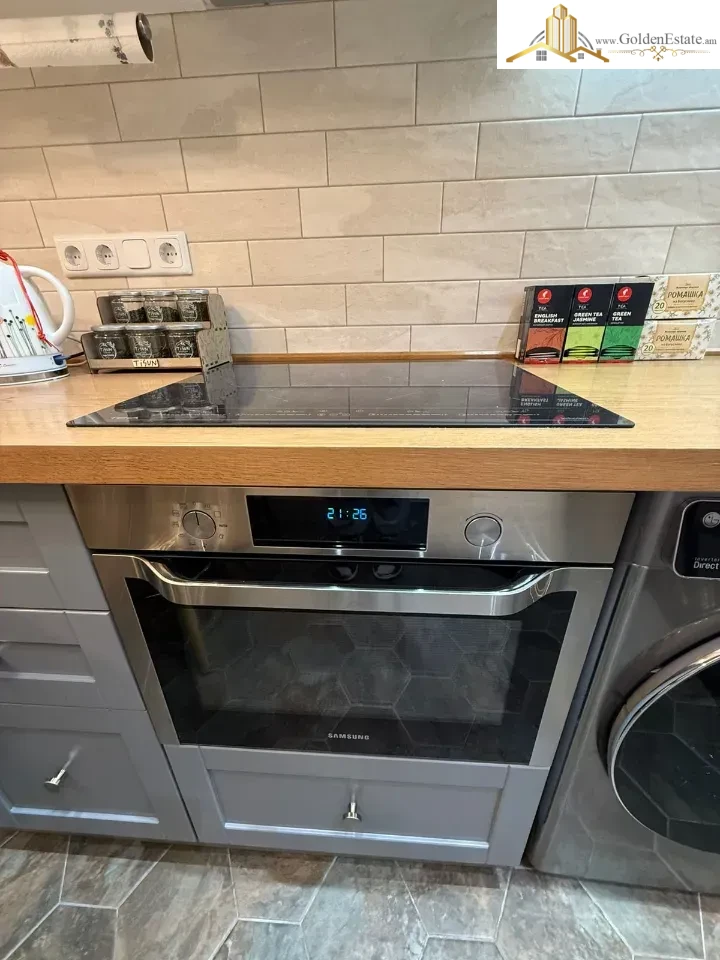 2 սենյականոց բնակարան նորակառույց շենքում Արզումանյան փողոցում Աջափնյակում, 40 քմ, 10/12 հարկ