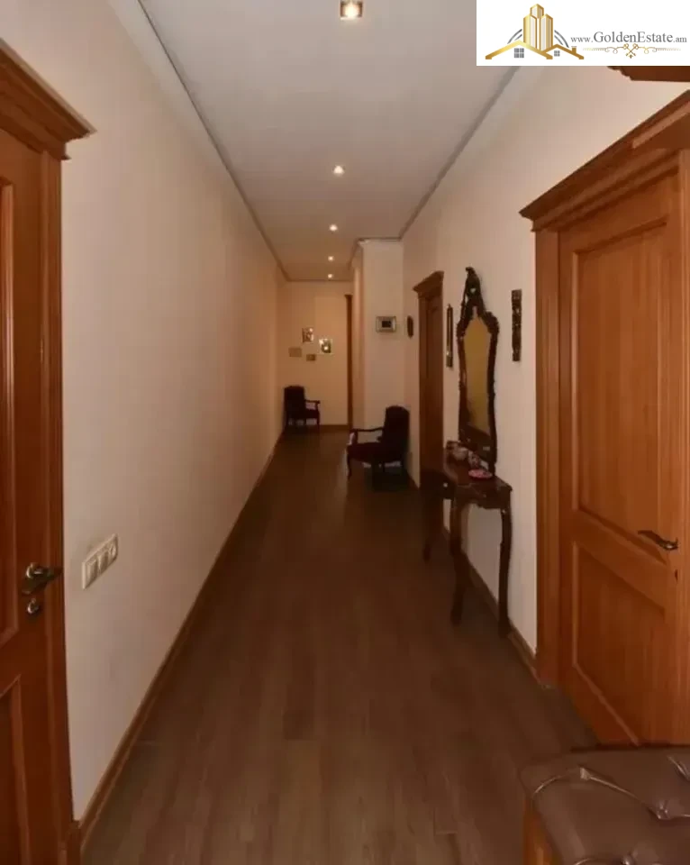 3 սենյականոց բնակարան նորակառույց շենքում Գրիբոյեդովի փողոցում Արաբկիրում, 116 քմ, 11/16 հարկ