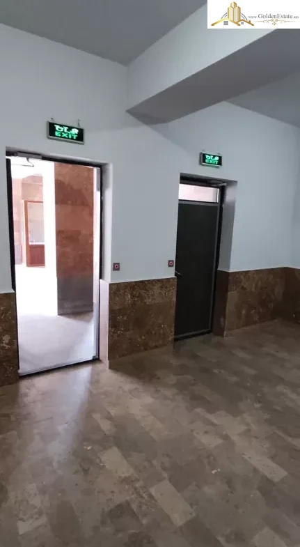 3 սենյականոց բնակարան նորակառույց շենքում Գրիբոյեդովի փողոցում Արաբկիրում, 116 քմ, 11/16 հարկ