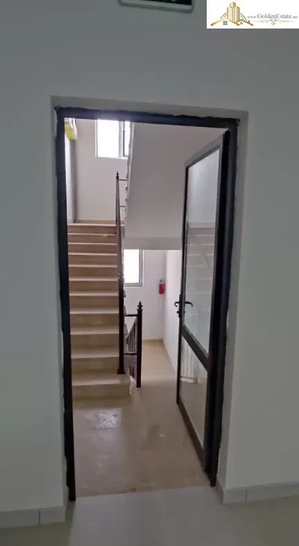 3 սենյականոց բնակարան նորակառույց շենքում Գրիբոյեդովի փողոցում Արաբկիրում, 116 քմ, 11/16 հարկ