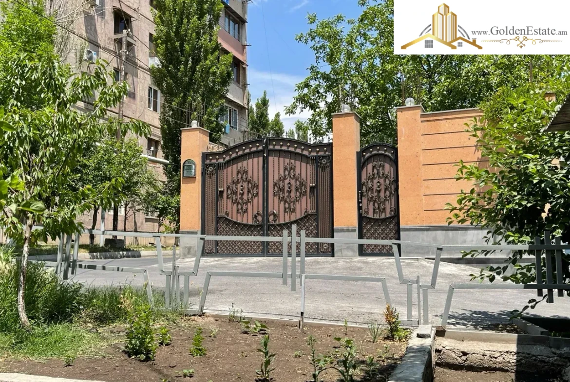 Հողատարածք հասարակական շինությունների համար Դավթաշեն 1-ին թաղամասում Դավթաշենում, 256 քմ