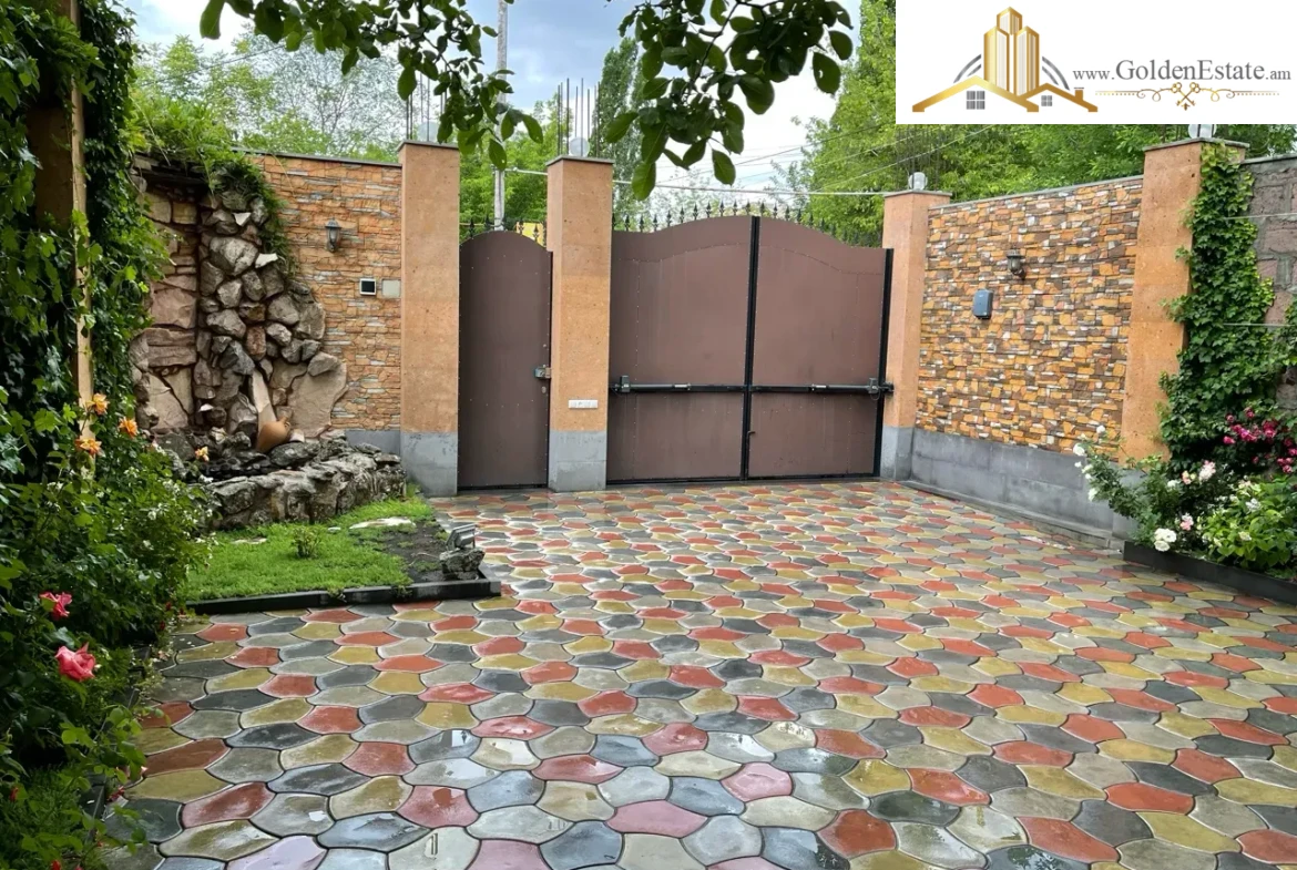 Հողատարածք հասարակական շինությունների համար Դավթաշեն 1-ին թաղամասում Դավթաշենում, 256 քմ