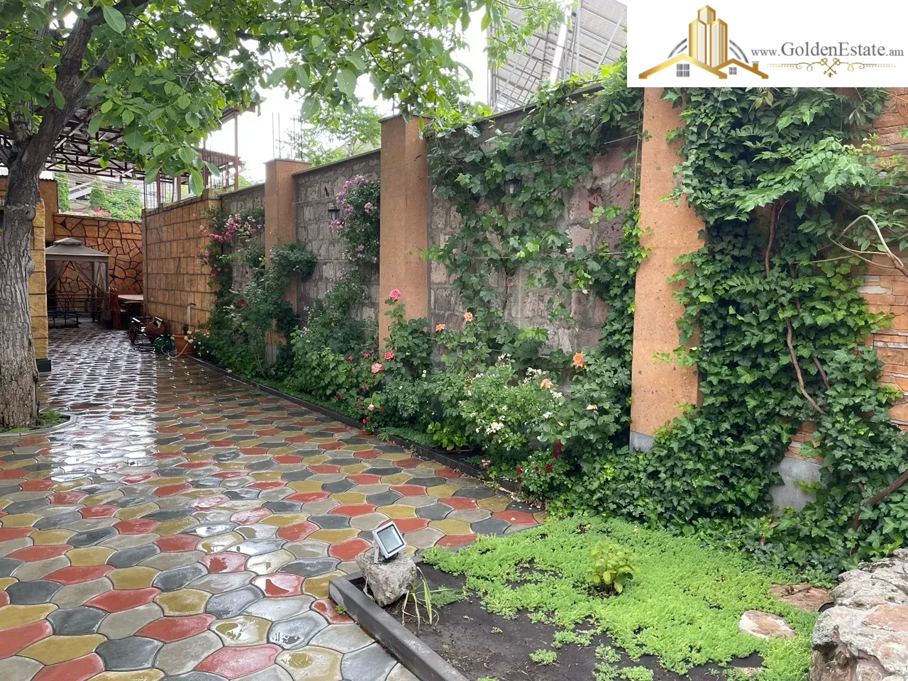 Հողատարածք հասարակական շինությունների համար Դավթաշեն 1-ին թաղամասում Դավթաշենում, 256 քմ