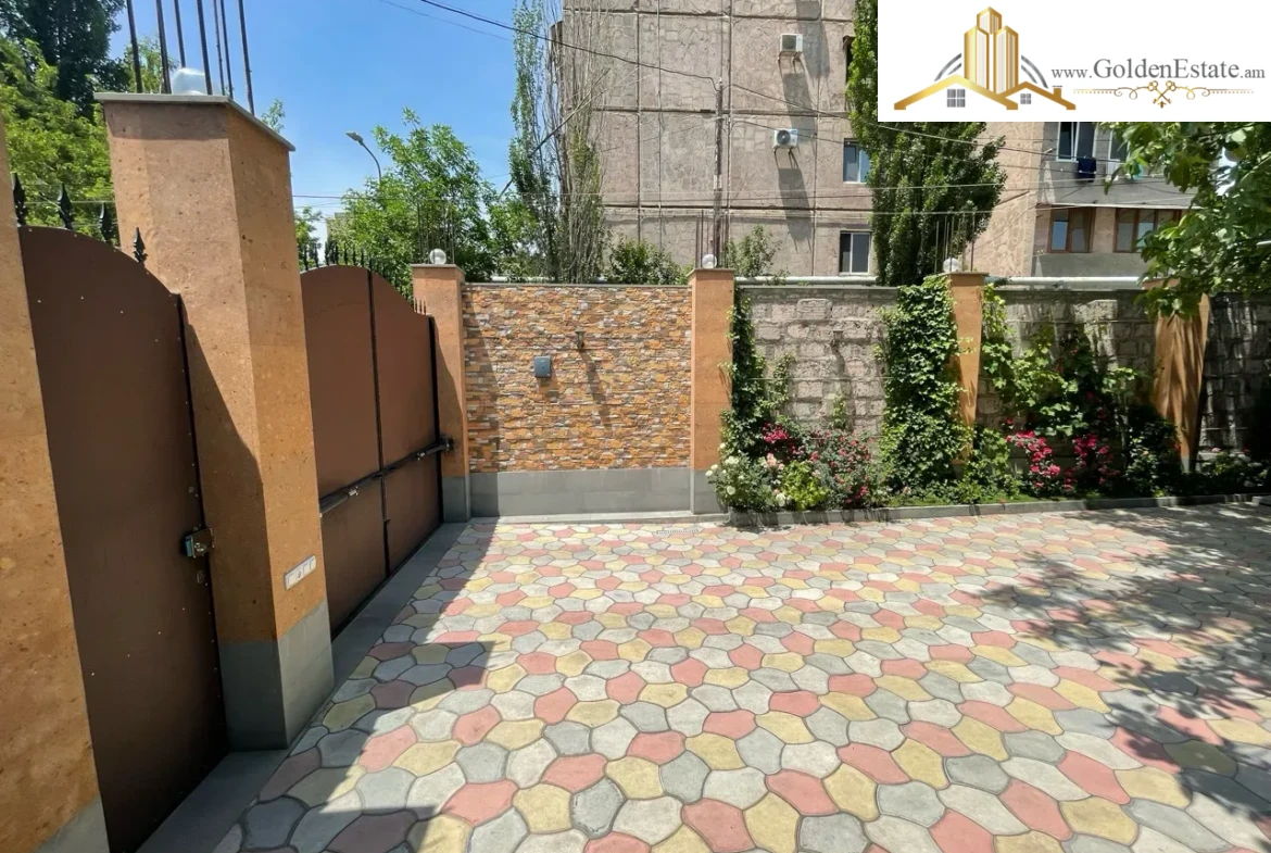 Հողատարածք հասարակական շինությունների համար Դավթաշեն 1-ին թաղամասում Դավթաշենում, 256 քմ