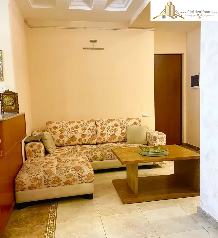 3 սենյականոց բնակարան նորակառույց շենքում Վիկտոր Համբարձումյան փողոցում Արաբկիրում, 120 քմ