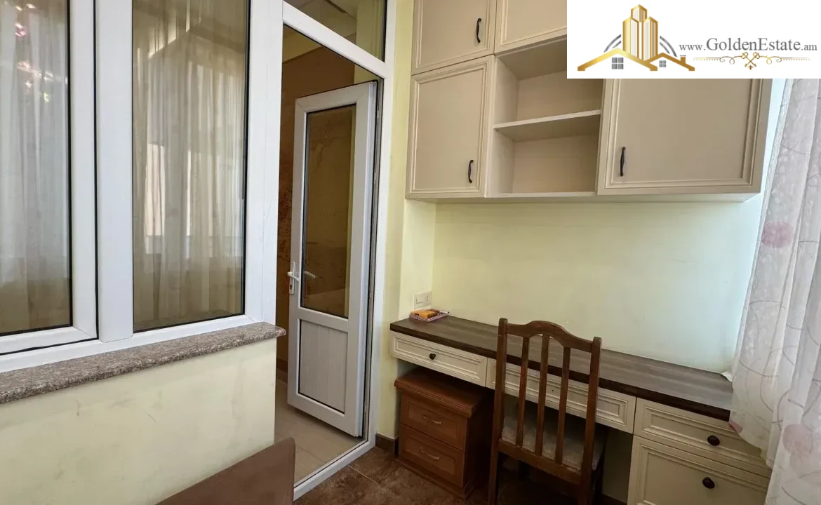 3 սենյականոց բնակարան նորակառույց շենքում Վիկտոր Համբարձումյան փողոցում Արաբկիրում, 120 քմ