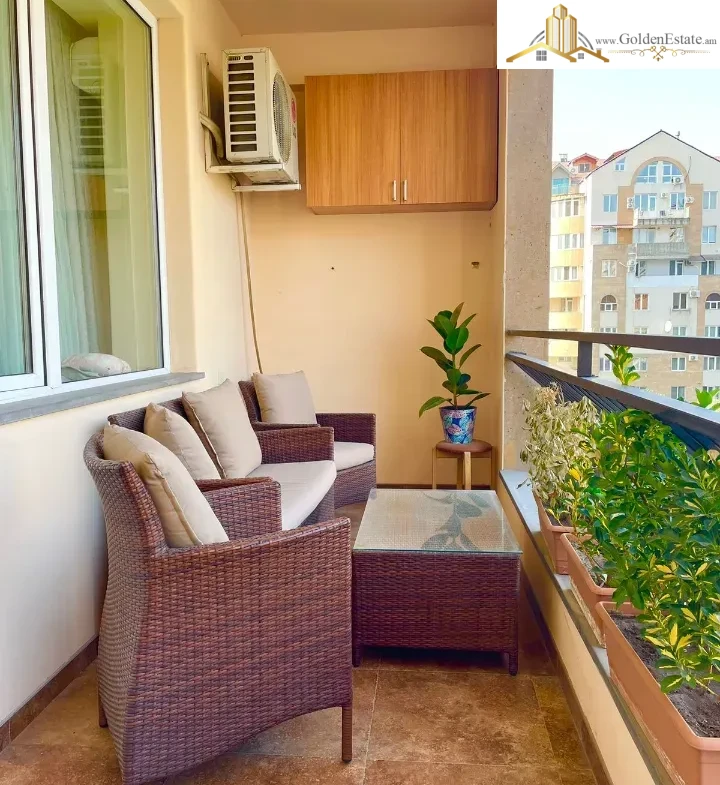 3 սենյականոց բնակարան նորակառույց շենքում Վիկտոր Համբարձումյան փողոցում Արաբկիրում, 120 քմ