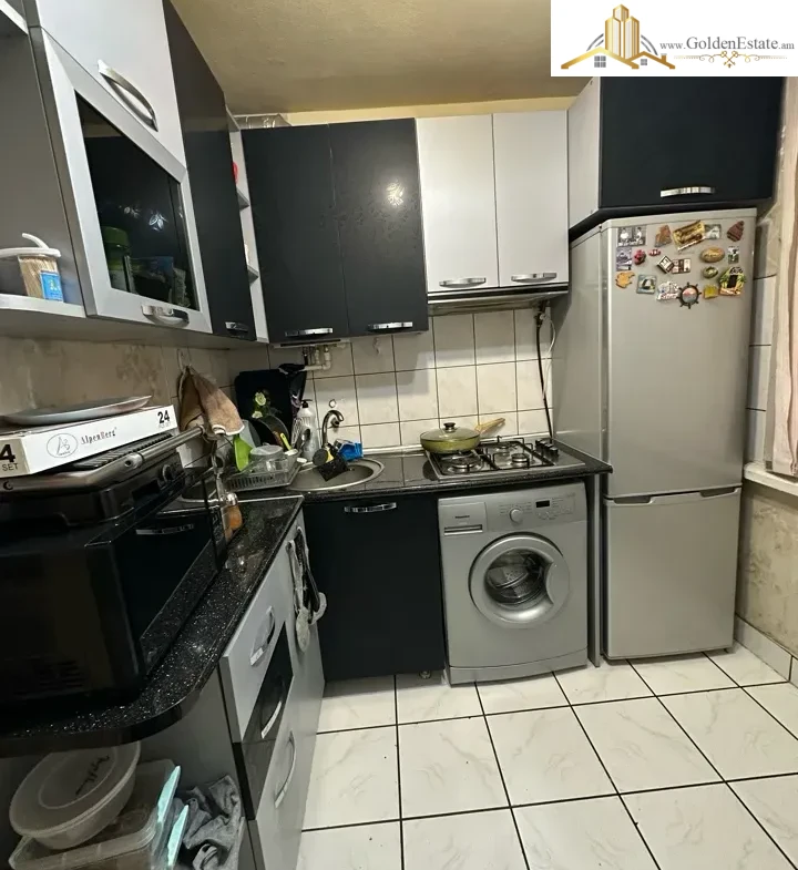 2 սենյականոց բնակարան Եղիշե Թադևոսյան փողոցում Շենգավիթում, 50 քմ, 1/4 հարկ, բարձր առաստաղներ