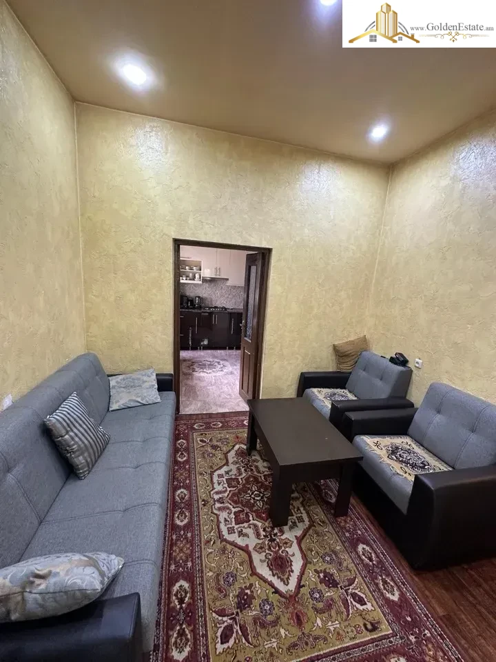 Մեկ հարկանի քարե տուն Էզրաս Հասրաթյան փողոցում Քանաքեռ-Զեյթունում, 132 քմ, 525 քմ հողի վրա