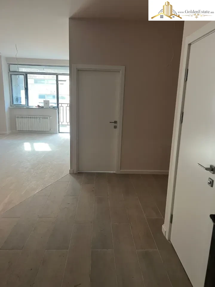 3 սենյականոց բնակարան նորակառույց շենքում Վրացական փողոցում Արաբկիրում, 97 քմ, 3/16 հարկ