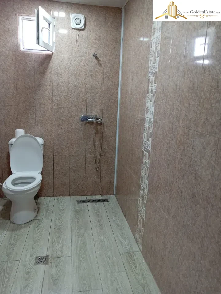 Երկու հարկանի քարե ամառանոց Խարբերդի 9-րդ փողոցում Շենգավիթում, 80 քմ, 200 քմ հողի վրա