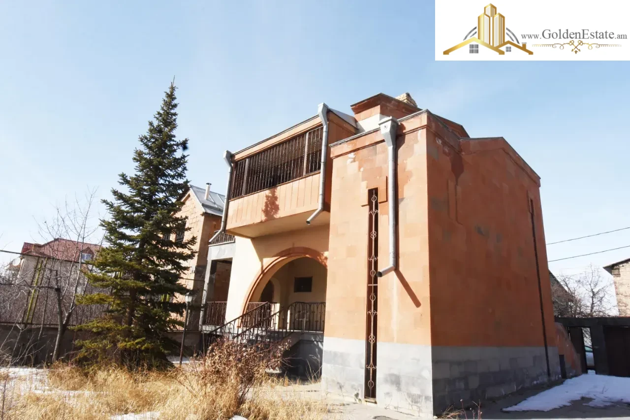 Երկու հարկանի քարե տուն Ձորաղբյուր 37-րդ փողոցում Նոր Նորքում, 270 քմ, 720 քմ հողի վրա