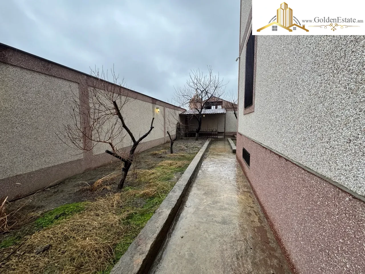 Երեք հարկանի քարե տուն Մալաթիա-Սեբաստիայում, 890 քմ, 880 քմ հողի վրա, 3+ սանհանգույց