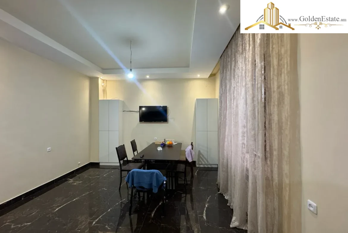 Երեք հարկանի քարե տուն Մալաթիա-Սեբաստիայում, 890 քմ, 880 քմ հողի վրա, 3+ սանհանգույց