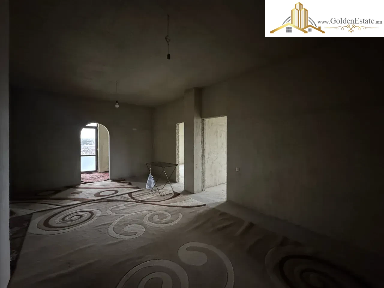 Երեք հարկանի քարե տուն Մալաթիա-Սեբաստիայում, 890 քմ, 880 քմ հողի վրա, 3+ սանհանգույց