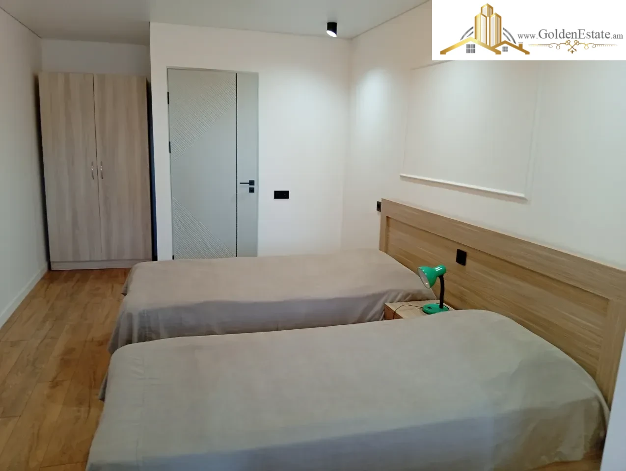 3 սենյականոց բնակարան Կոմիտասի պողոտայում Արաբկիրում, 80 քմ, նախավերջին հարկ, բարձր առաստաղներ