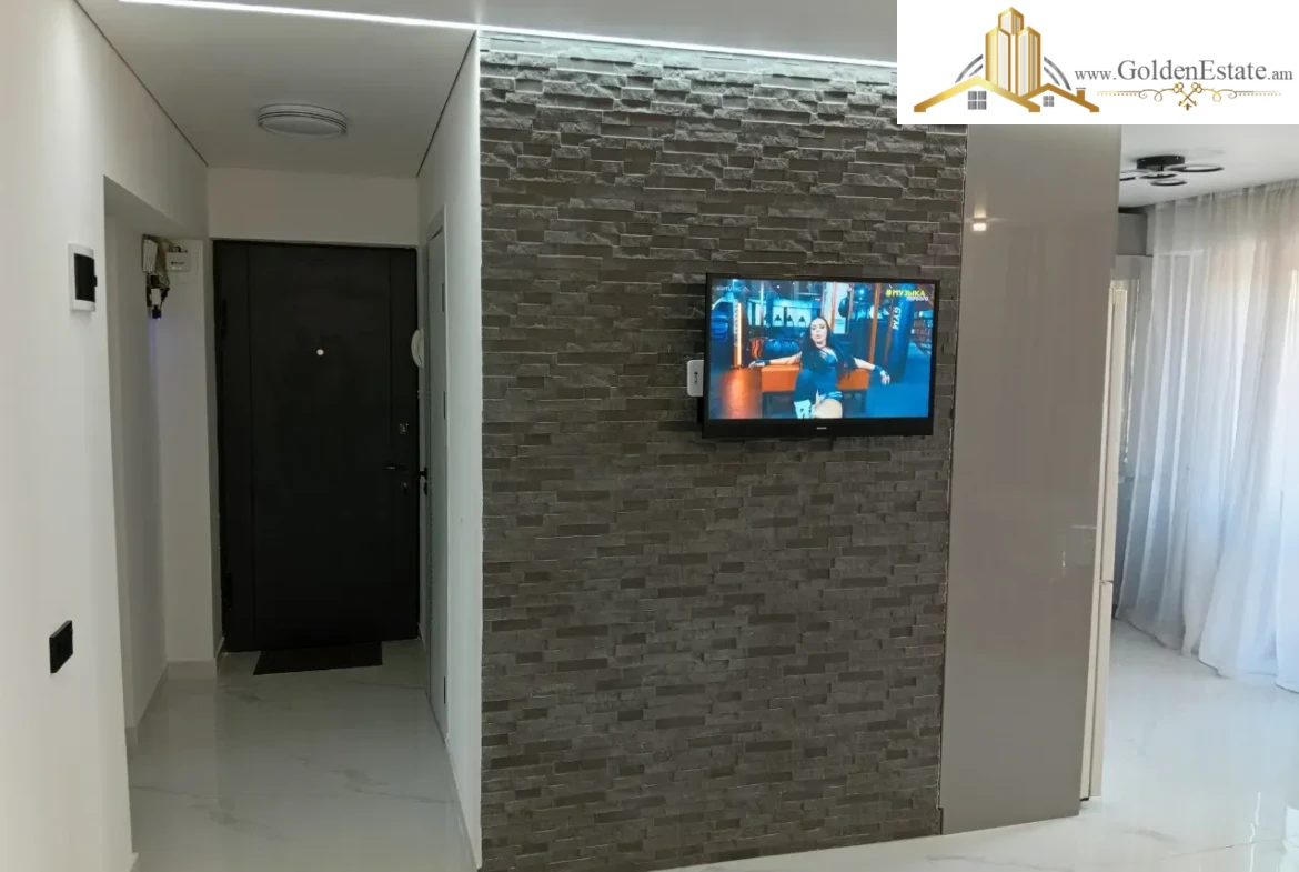 3 սենյականոց բնակարան Կոմիտասի պողոտայում Արաբկիրում, 80 քմ, նախավերջին հարկ, բարձր առաստաղներ