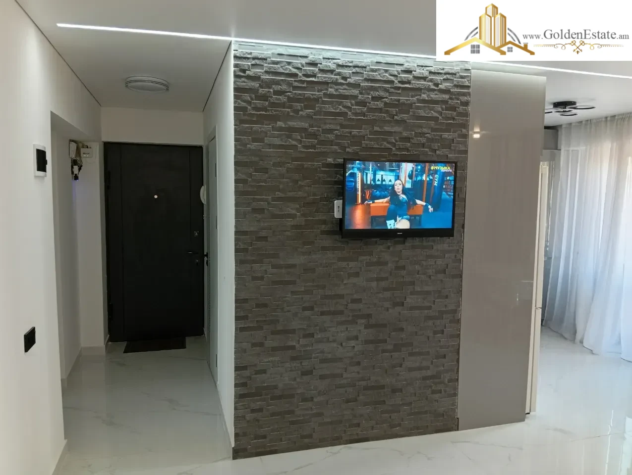 3 սենյականոց բնակարան Կոմիտասի պողոտայում Արաբկիրում, 80 քմ, նախավերջին հարկ, բարձր առաստաղներ