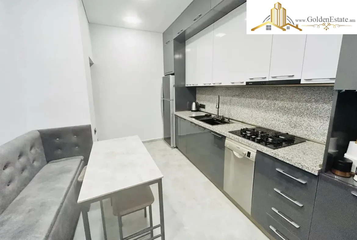 Երկու հարկանի քարե տուն Բագրևանդի 17-րդ փողոցում Նոր Նորքում, 180 քմ, 390 քմ հողի վրա, 2 սանհանգույց