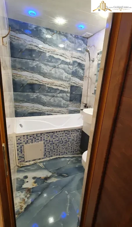 2 սենյականոց բնակարան Կոմիտասի պողոտայում Արաբկիրում, 50 քմ, բարձր առաստաղներ, քարե շենք