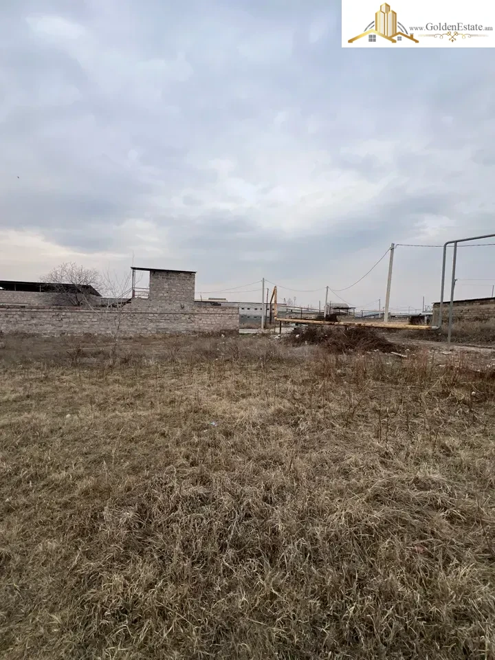 Գյուղատնտեսական հողատարածք Ներքին Չարբախ 3-րդ փողոց 1-ին նրբանցքում Շենգավիթում, 1,000 քմ