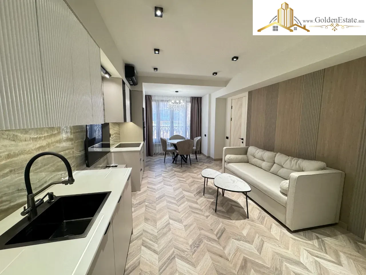 3 սենյականոց բնակարան Օրբելի եղբայրների փողոցում կենտրոնում, 47 քմ, 4/8 հարկ, բարձր առաստաղներ