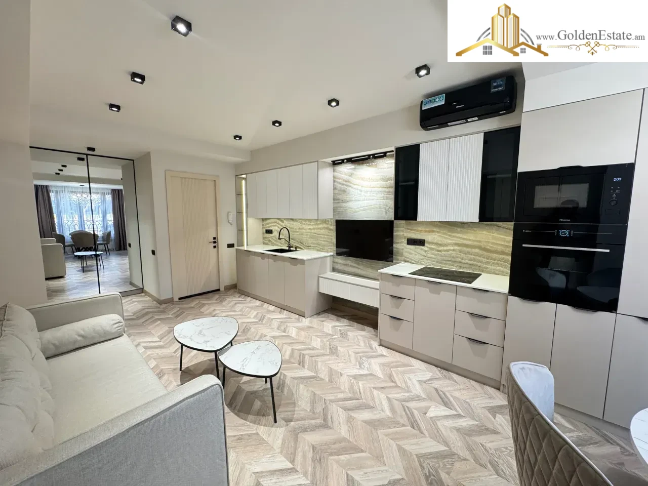 3 սենյականոց բնակարան Օրբելի եղբայրների փողոցում կենտրոնում, 47 քմ, 4/8 հարկ, բարձր առաստաղներ