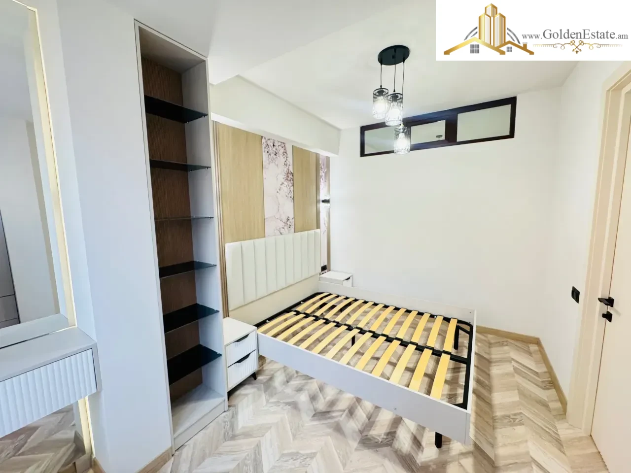 3 սենյականոց բնակարան Օրբելի եղբայրների փողոցում կենտրոնում, 47 քմ, 4/8 հարկ, բարձր առաստաղներ