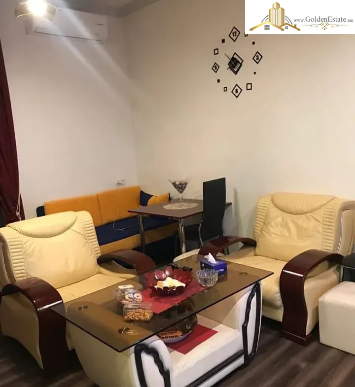 2 սենյականոց բնակարան Կիևյան փողոցի 1-ին նրբանցքում Արաբկիրում, 40 քմ, 2/5 հարկ, բարձր առաստաղներ