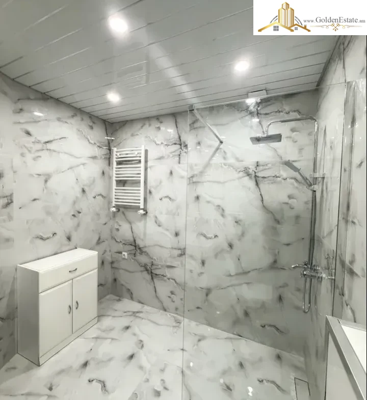 2 սենյականոց բնակարան Կոմիտասի պողոտայում Արաբկիրում, 70 քմ, 1/5 հարկ, բարձր առաստաղներ, քարե շենք