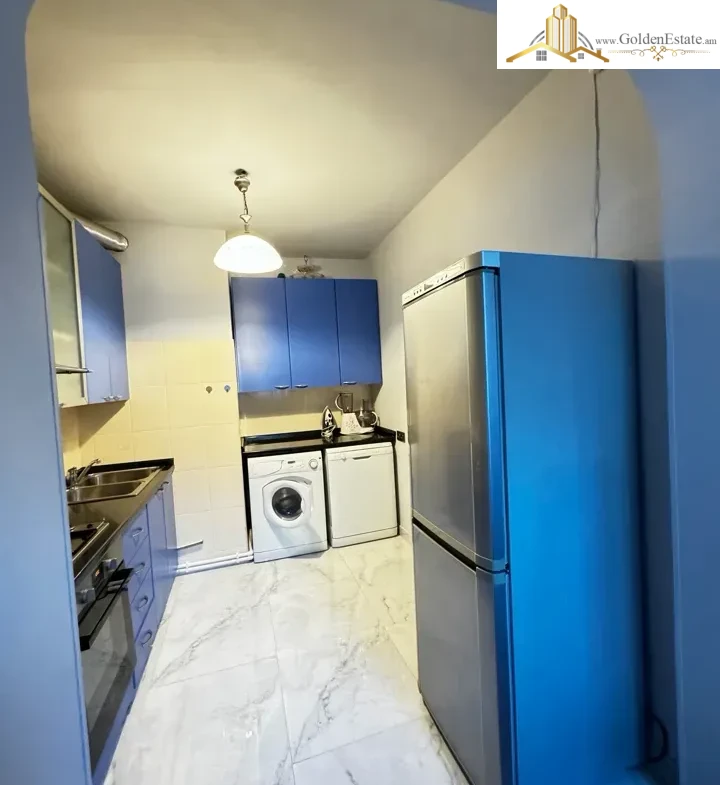 2 սենյականոց բնակարան Կոմիտասի պողոտայում Արաբկիրում, 70 քմ, 1/5 հարկ, բարձր առաստաղներ, քարե շենք