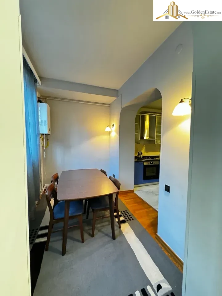 2 սենյականոց բնակարան Կոմիտասի պողոտայում Արաբկիրում, 70 քմ, 1/5 հարկ, բարձր առաստաղներ, քարե շենք