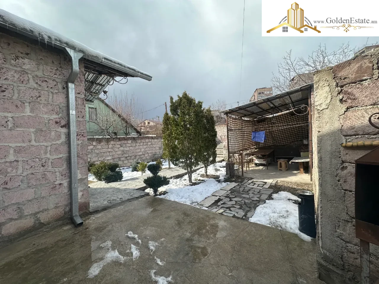 Մեկ հարկանի քարե տուն Այգեգործների փողոցում Նոր Նորքում, 135 քմ, 500 քմ հողի վրա, 2 սանհանգույց