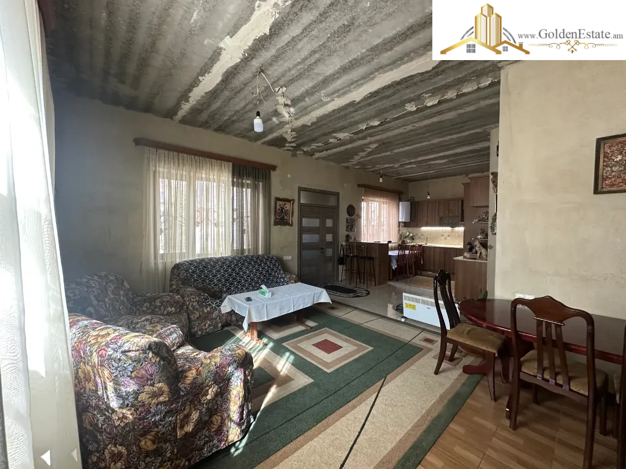 Մեկ հարկանի քարե տուն Այգեգործների փողոցում Նոր Նորքում, 135 քմ, 500 քմ հողի վրա, 2 սանհանգույց