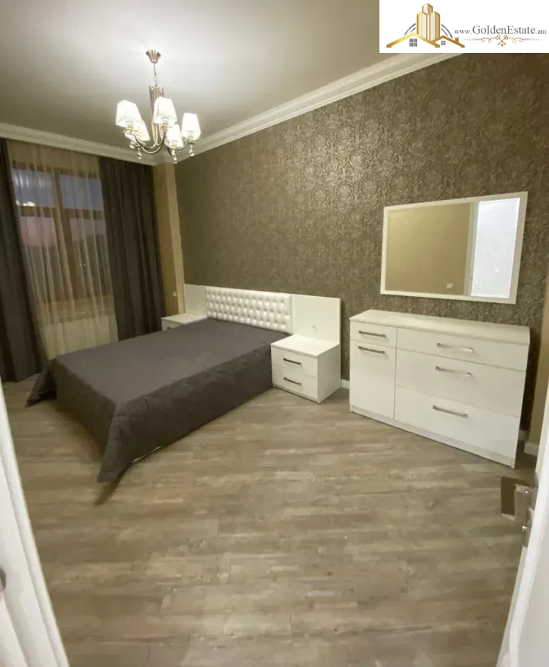 2 սենյականոց բնակարան նորակառույց շենքում Վահրամ Փափազյան փողոցում Արաբկիրում, 71 քմ, 8/15 հարկ