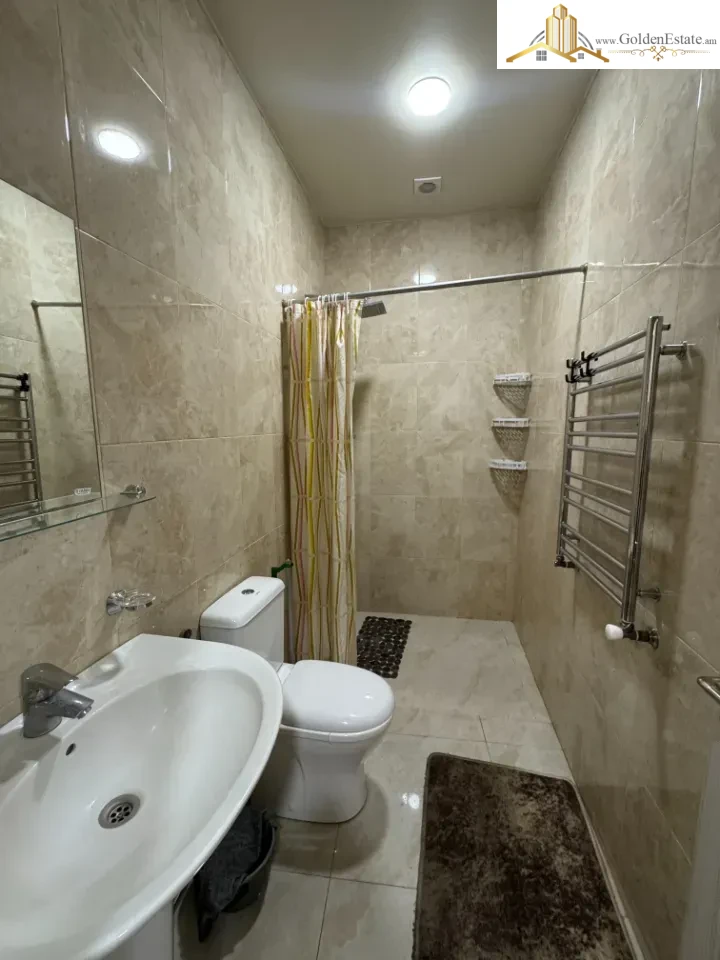 2 սենյականոց բնակարան նորակառույց շենքում Միքայել Չայլախյան փողոցում կենտրոնում, 50 քմ, 1/1 հարկ