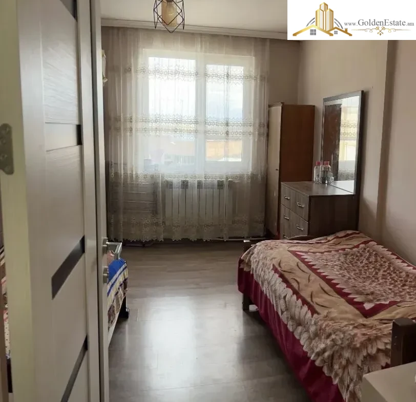 3 սենյականոց բնակարան Շարուրի փողոցում Շենգավիթում, 58 քմ, բարձր առաստաղներ