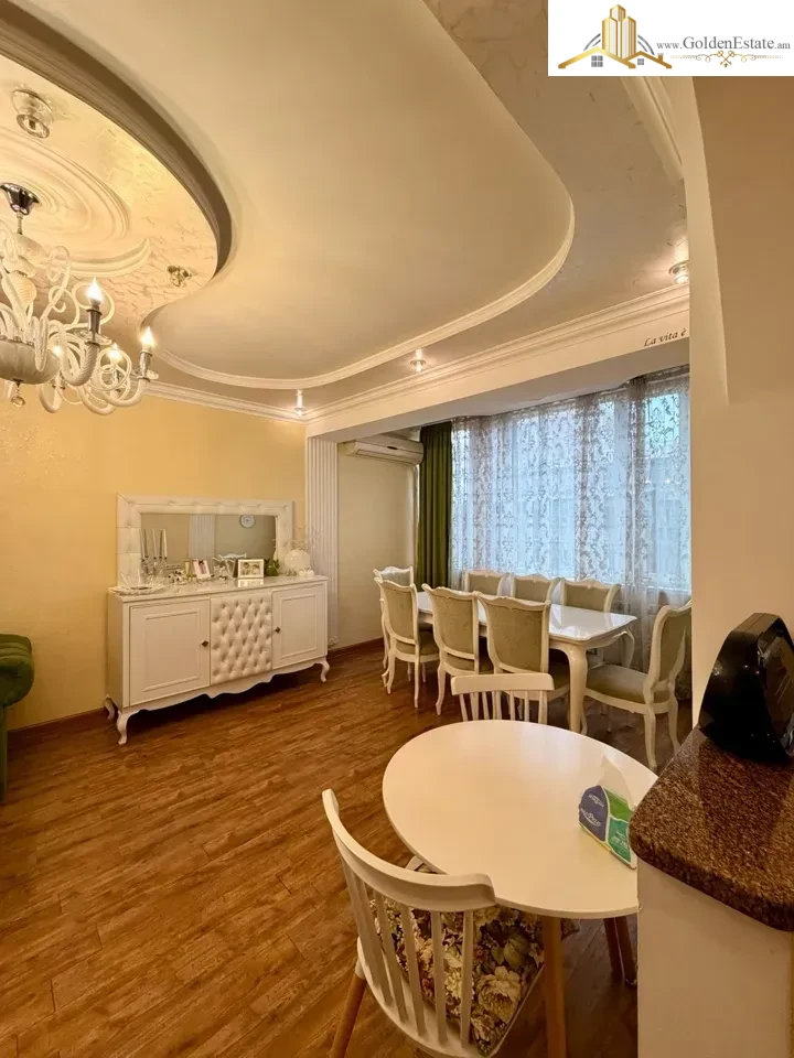 3 սենյականոց բնակարան Հրաչյա Քոչարի փողոցում Արաբկիրում, 78 քմ, 2/5 հարկ, բարձր առաստաղներ