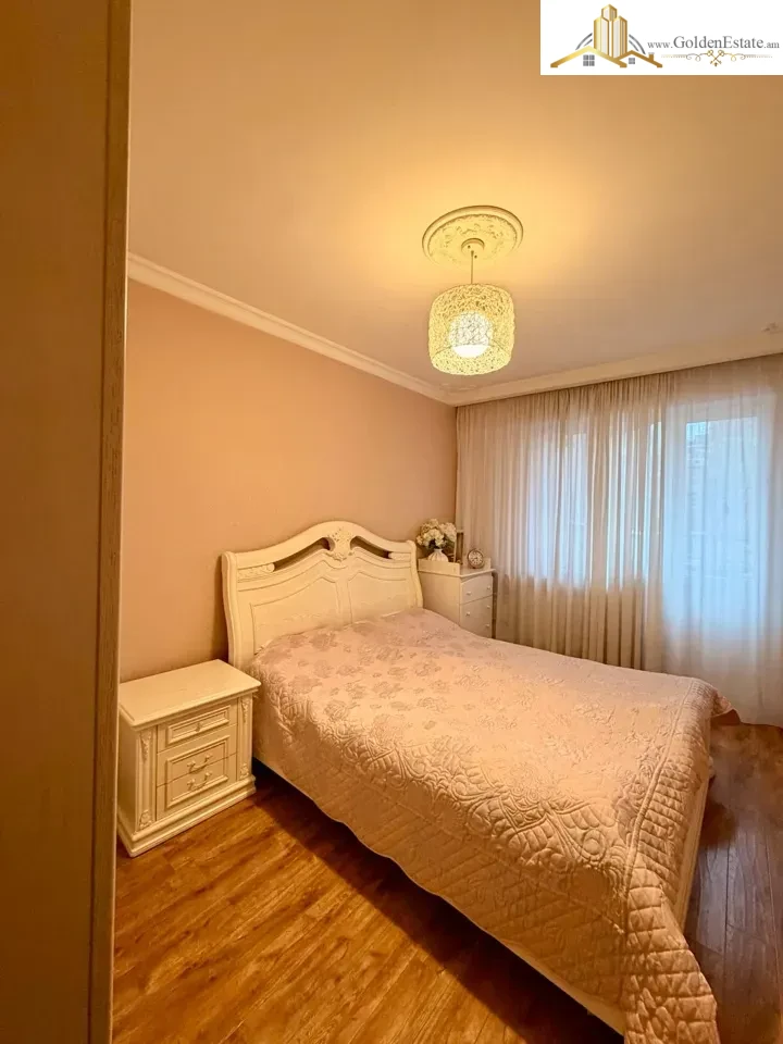 3 սենյականոց բնակարան Հրաչյա Քոչարի փողոցում Արաբկիրում, 78 քմ, 2/5 հարկ, բարձր առաստաղներ