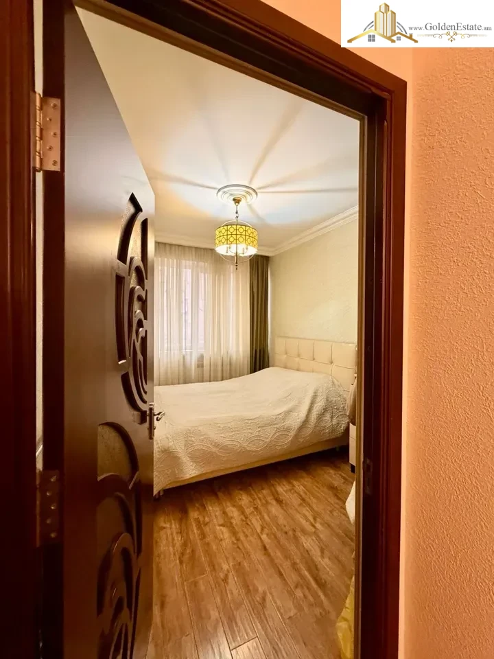 3 սենյականոց բնակարան Հրաչյա Քոչարի փողոցում Արաբկիրում, 78 քմ, 2/5 հարկ, բարձր առաստաղներ