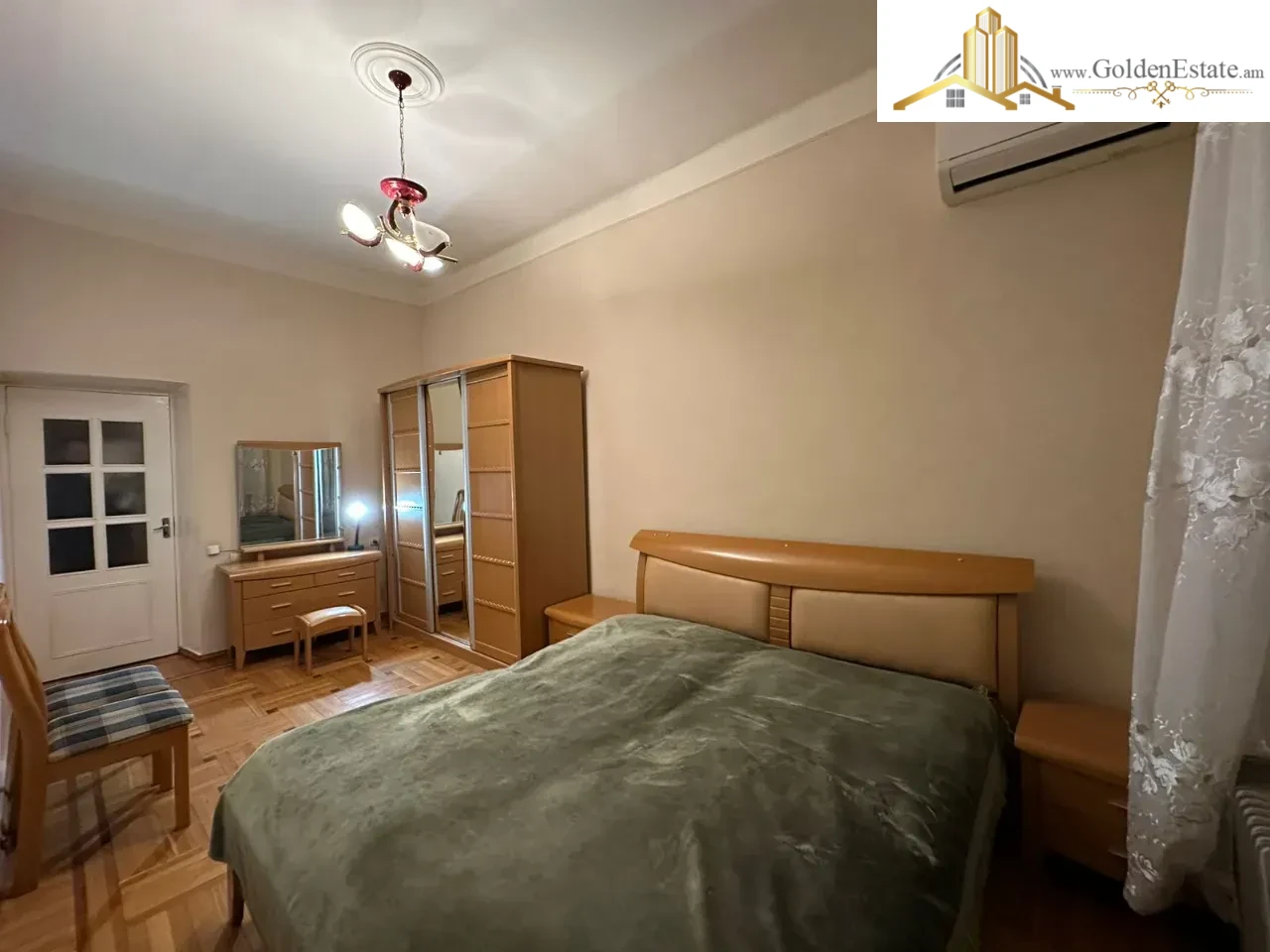 2 սենյականոց բնակարան Կիևյան փողոցում Արաբկիրում, 70 քմ, նախավերջին հարկ, բարձր առաստաղներ