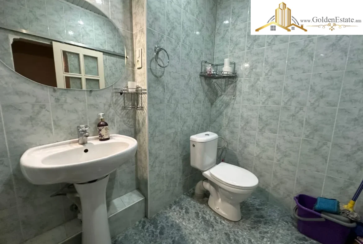 2 սենյականոց բնակարան Կիևյան փողոցում Արաբկիրում, 70 քմ, նախավերջին հարկ, բարձր առաստաղներ