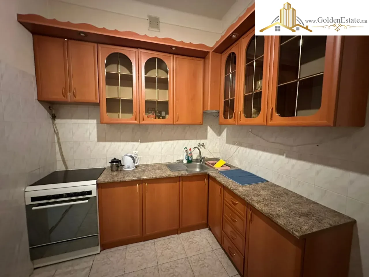 2 սենյականոց բնակարան Կիևյան փողոցում Արաբկիրում, 70 քմ, նախավերջին հարկ, բարձր առաստաղներ