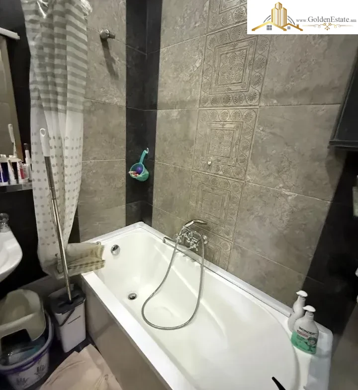 3 սենյականոց բնակարան նորակառույց շենքում Կոմիտասի պողոտայում Արաբկիրում, 60 քմ, 13/16 հարկ